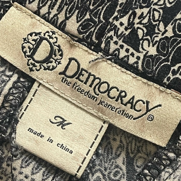 Old Money Boutique Chic Indoor/Outdoor Airy Pants Sz M - Picture 2 of 8